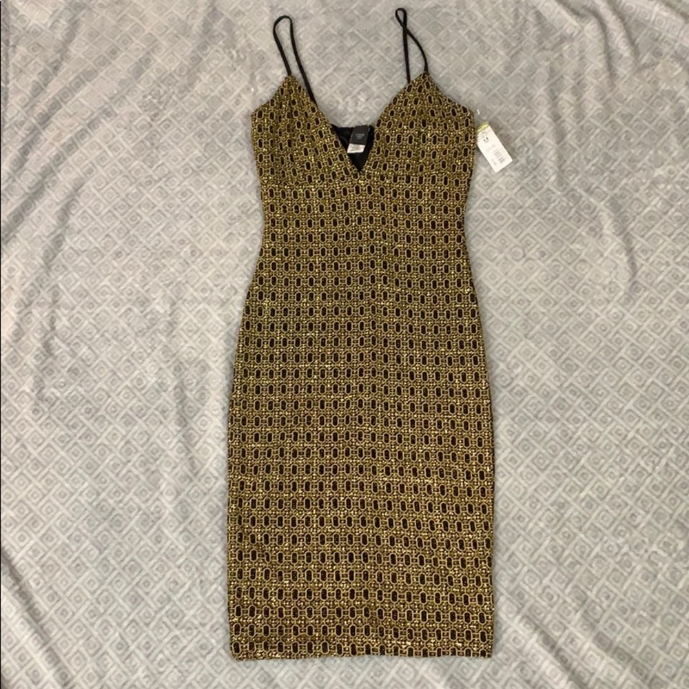 Gold dress!